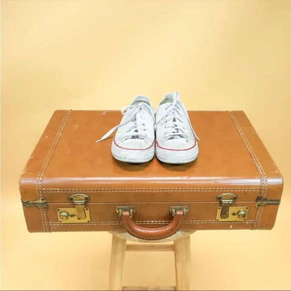 White Converse Lowtop Sneakers with Red Trim - Picture 2 of 4